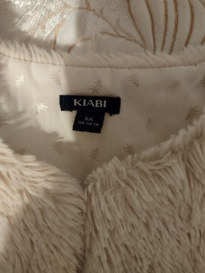 Gilet sans manches fausse fourrure Kiabi - photo numéro 2