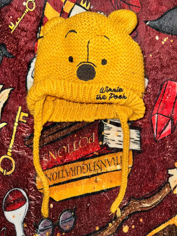 Bonnet Winnie L’Ourson taille 43cm