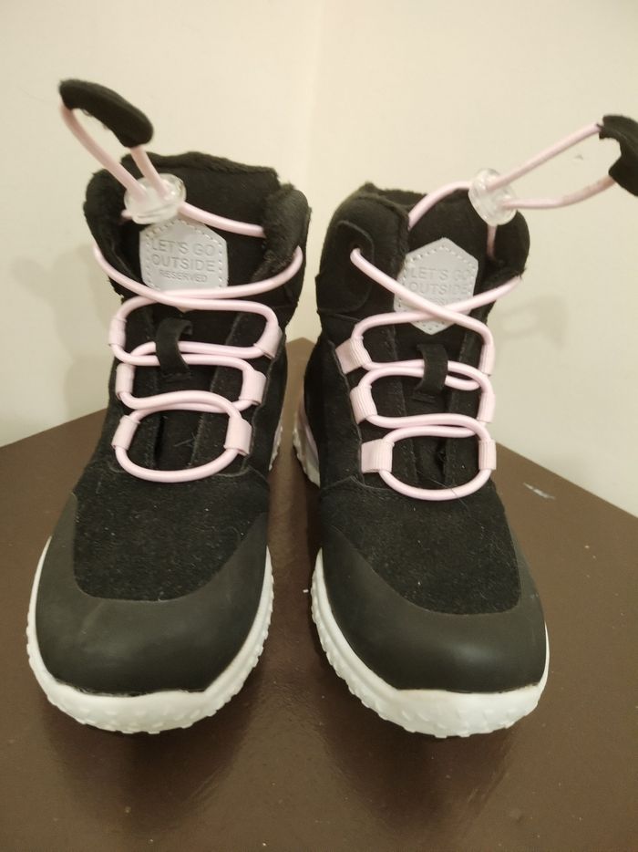 Bottes de neige/ randonnées Reserved 28 - photo numéro 3