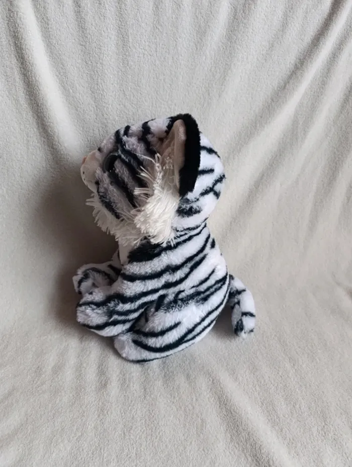 Peluche tigre blanc 33 cm - photo numéro 2
