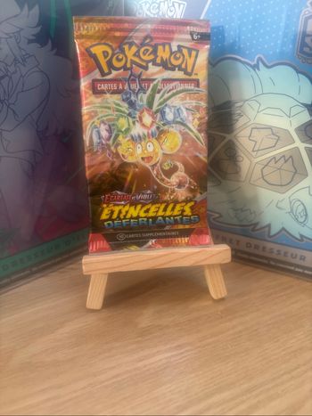 Booster Pokémon Étincelles Déferlantes reconditionné