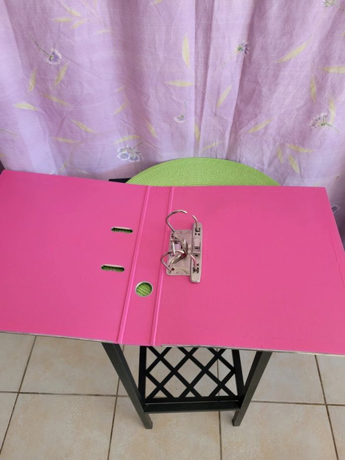 Classeur et pochettes plastifiées - photo numéro 4