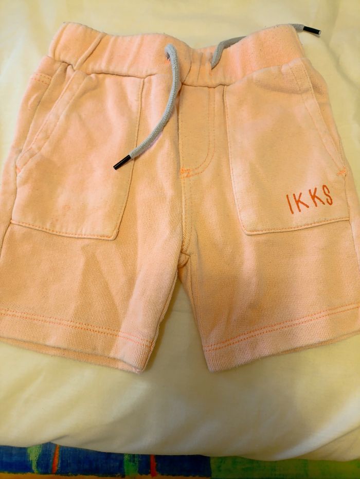 Short 2 ans - photo numéro 3