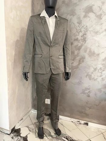 Costume Zara taille 40