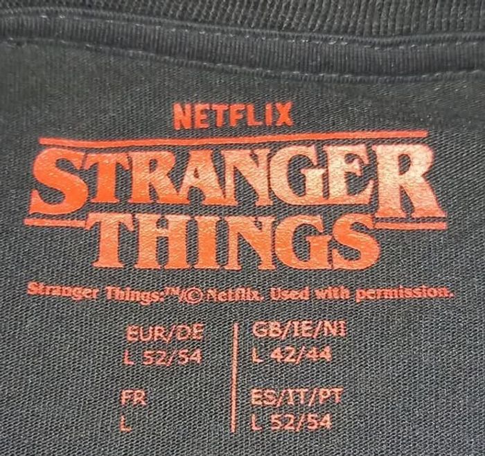 Tee shirt Stranger Things en L - photo numéro 3