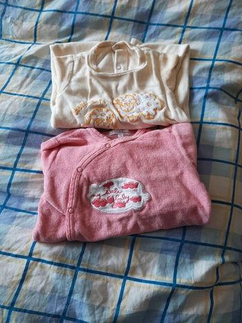 Lot de 2 pyjamas 9 mois bébé fille