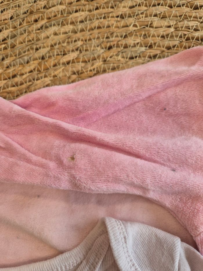 Lot bodies + grenouillères fille 18 mois - photo numéro 6