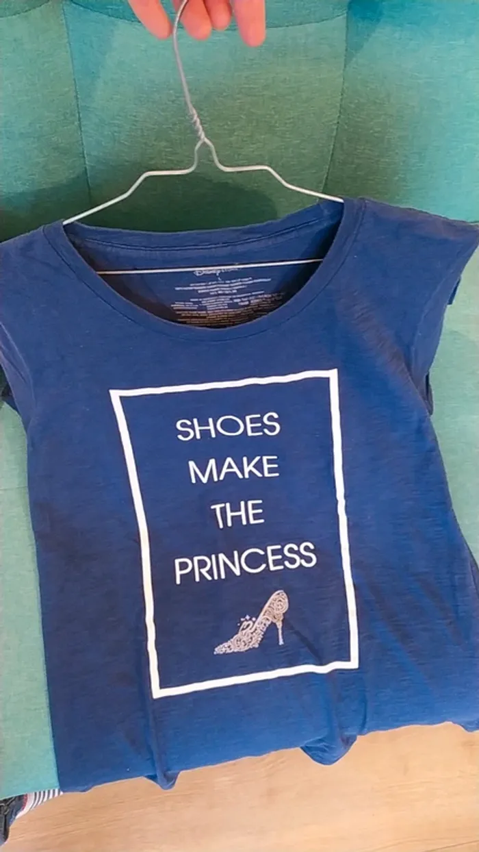 T shirt bleu Disney L bleu princesse👸👑 - photo numéro 4