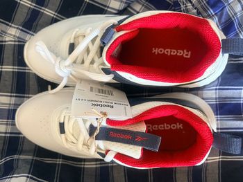 Basket enfant fille garçon Reebok 32 neuves