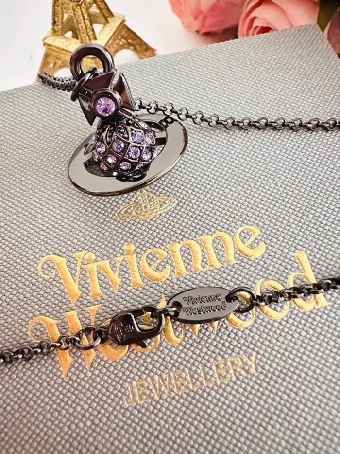 🪐Collier Vivienne Westwood orbite noir et zirconiums violets - photo numéro 9