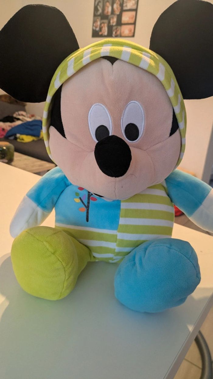 Grosse peluche Mickey