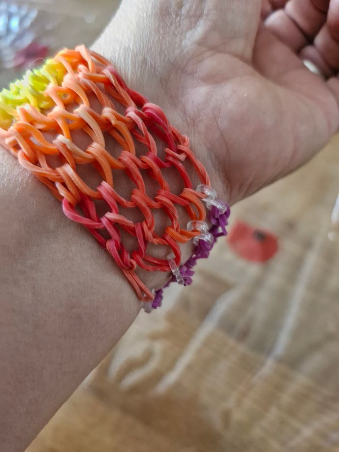 Joli petit bracelet arc en ciel - photo numéro 4