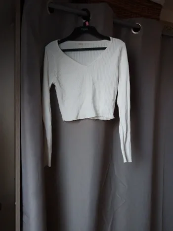 Croc top