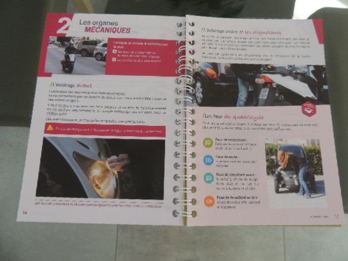 Livre de code permis AM - photo numéro 2