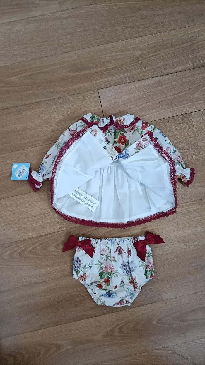 Ensemble robe+culotte fleurie bébé fille Sardon neuf 100/💯  coton - photo numéro 2