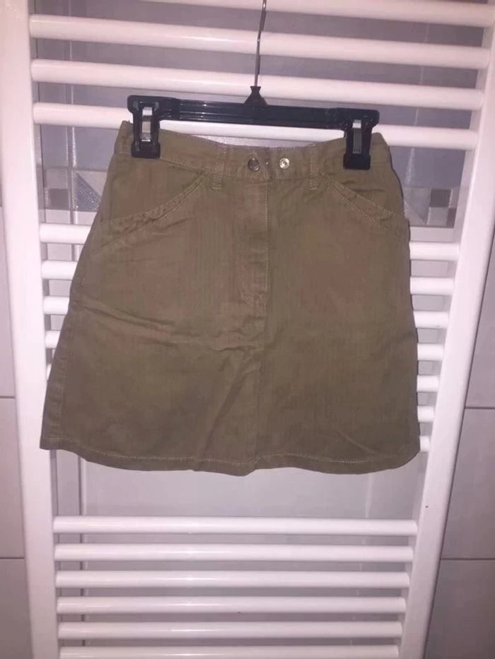 Jupe Petit Bateau kaki 10 ans en tbe à 3 euros