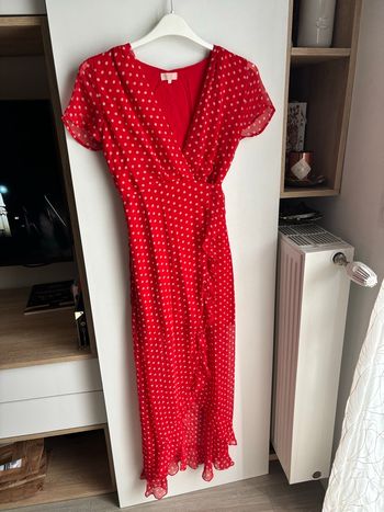 Robe longue porte feuille petit pois rouge taille