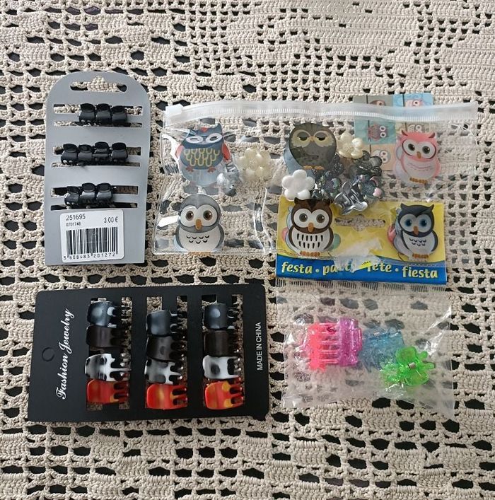 Lot de petites barettes