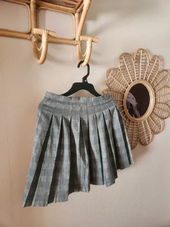 Jupe courte plissé à carreaux gris kiabi
