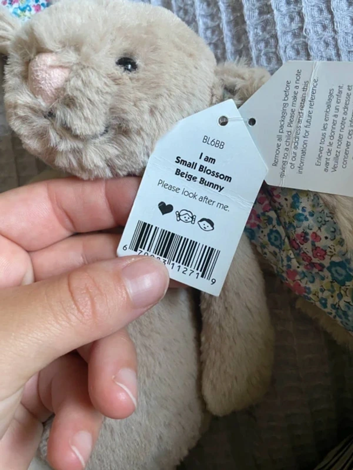 Retraité petit jellycat fleur beige lapin - photo numéro 3