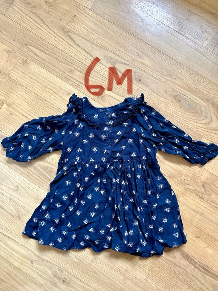 Lot 3 robes 6 mois - photo numéro 4