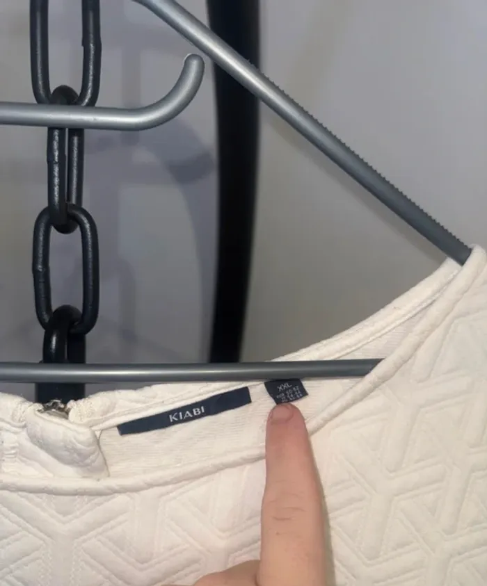 Robe blanche sans manches femme grande taille XXL – Chic & confortable - photo numéro 2