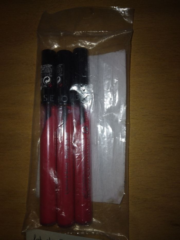 Promo Lot 3 gloss/rouge à lèvres neuf scellé sephora