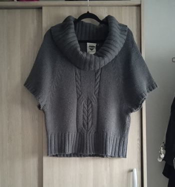 Joli pull d'un beau gris 