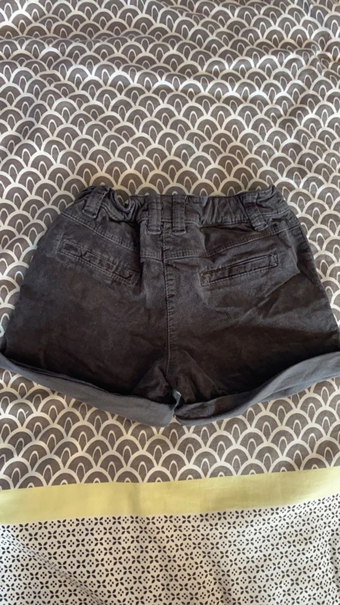 Short Gris Tao 2 ans - photo numéro 2