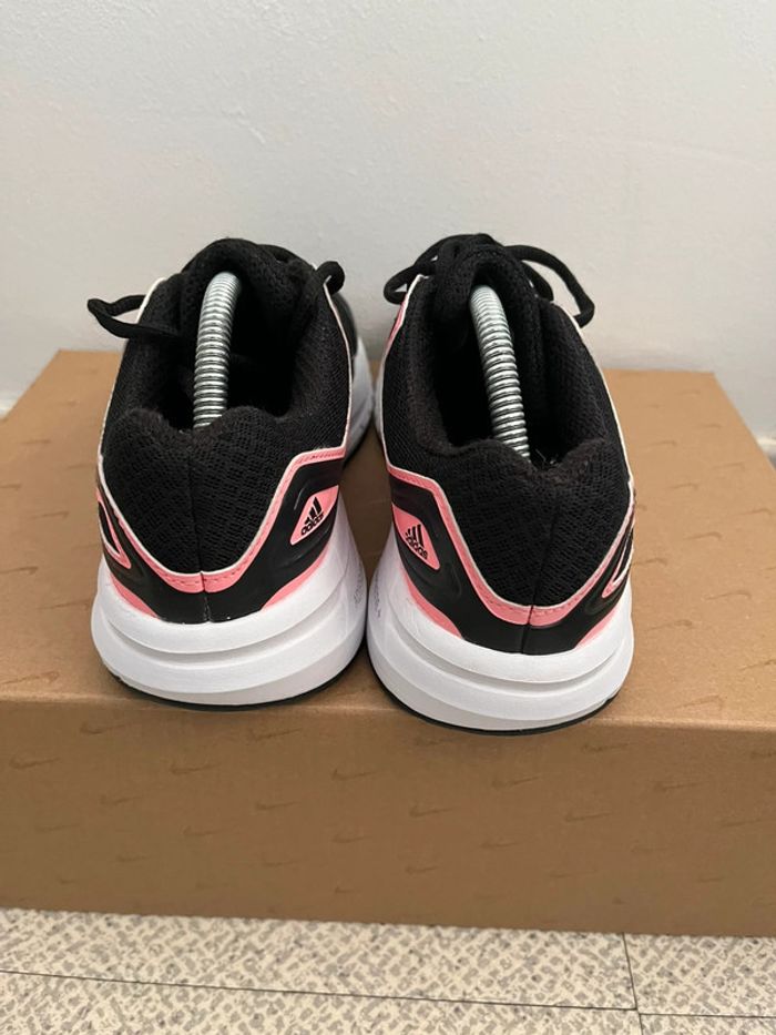 Chaussures De Course Adidas Duramo 6 Taille (36 2/3 ) - photo numéro 5