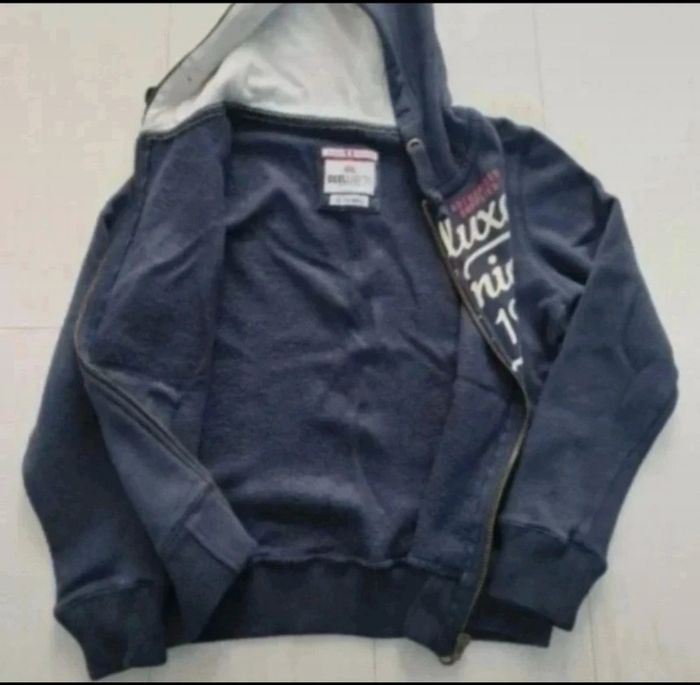 Gilet zippé à capuche - photo numéro 4