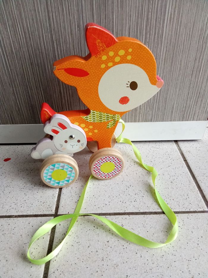 Jeu en bois à tirer motif renne, dès 12 mois