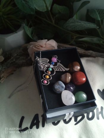 Collier des 7 chakras et 7 pierres naturelles des chakras