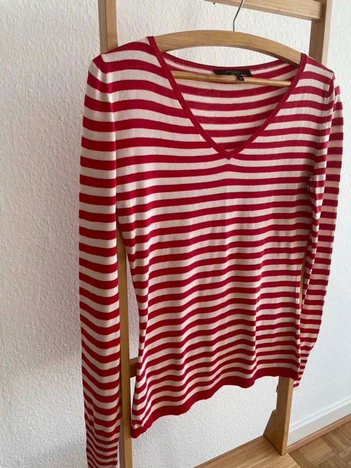 Pull col V rayé blanc et rouge Max Mara - photo numéro 3
