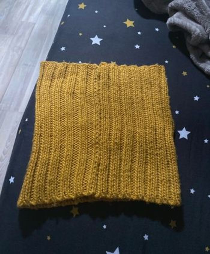 Écharpe (cache coup) femme ou fille