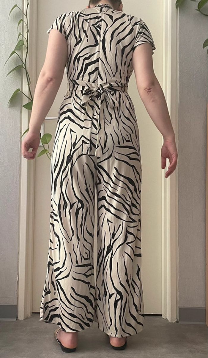 Combinaison zèbre 🦓 - photo numéro 5