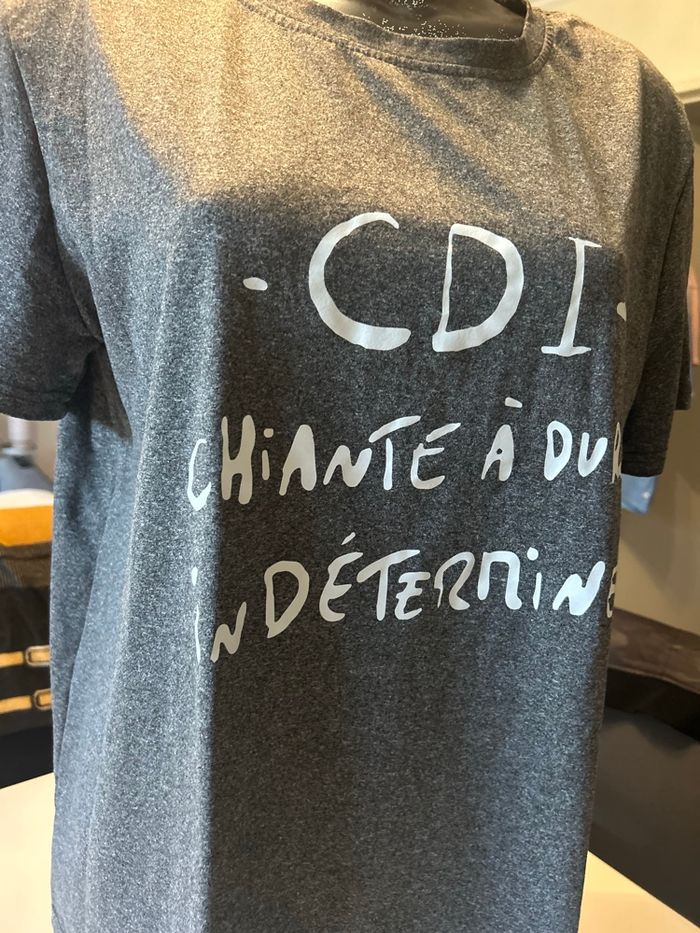 T-shirt manches courtes pour femme NEUF taille XL couleurs gris et blanc - photo numéro 3