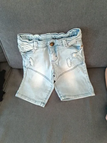 Short garçon en jean