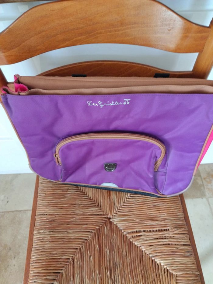Cartable tann's personnalisé pour Romane - photo numéro 3