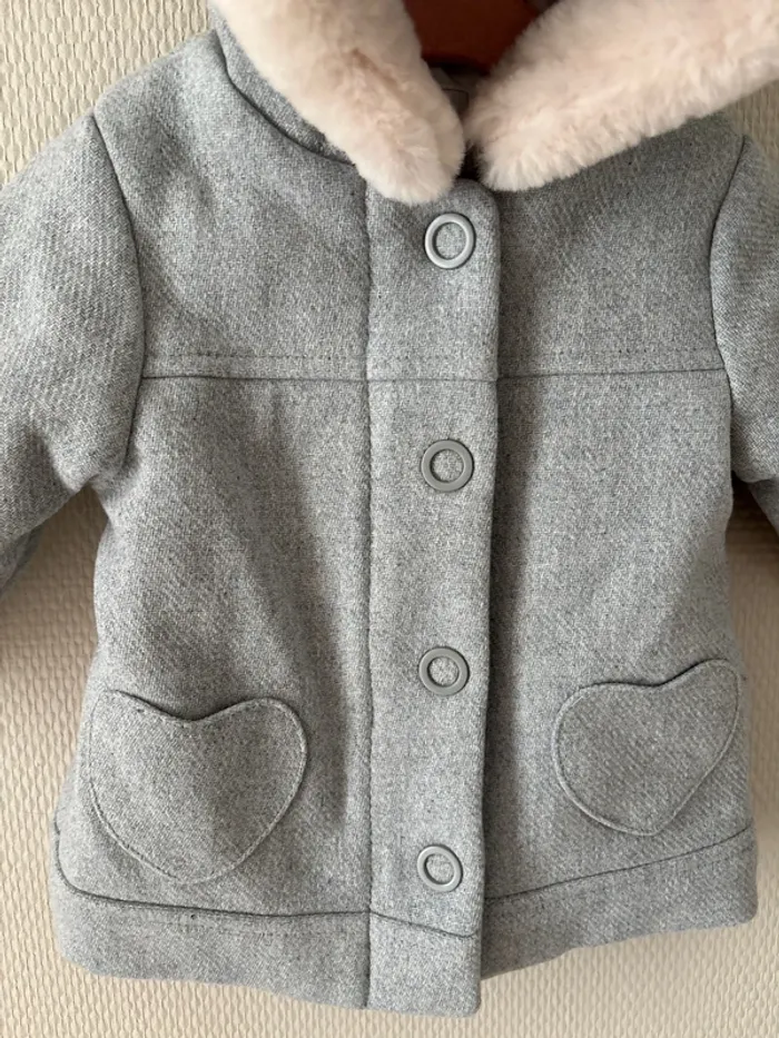 Manteau neuf - 6 mois - 67cm - photo numéro 2