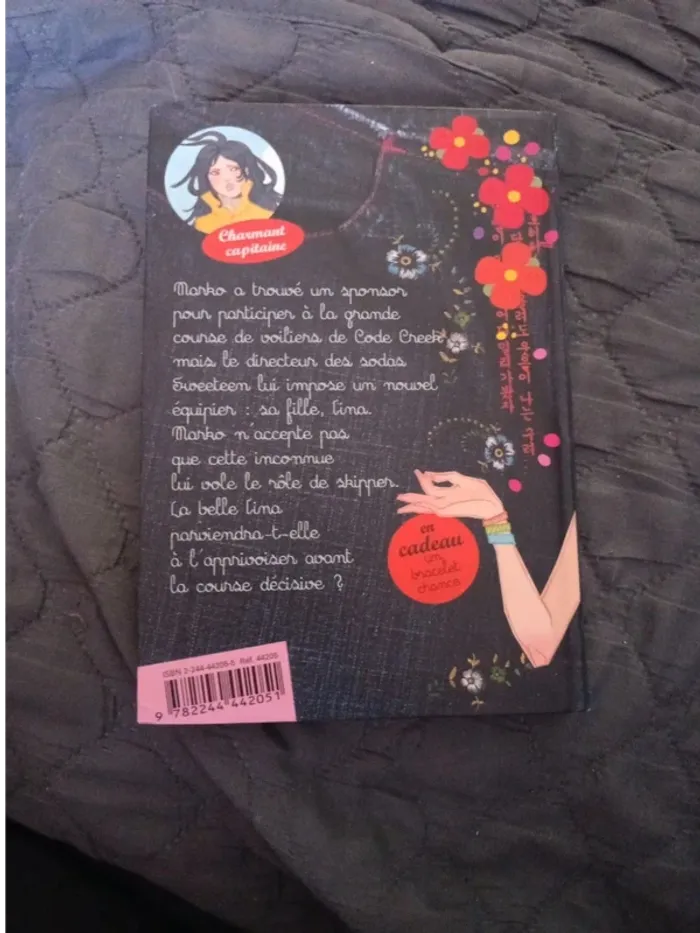 Livre charmant capitaine la collec des filles - photo numéro 2