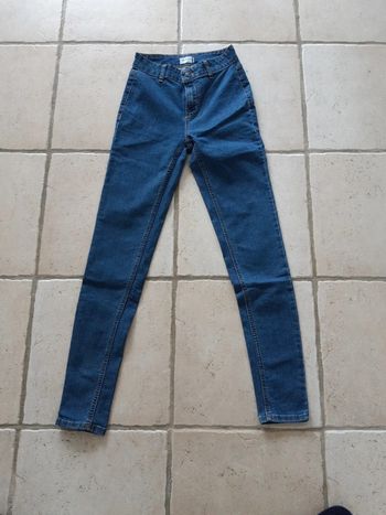 Jean skinny t.32