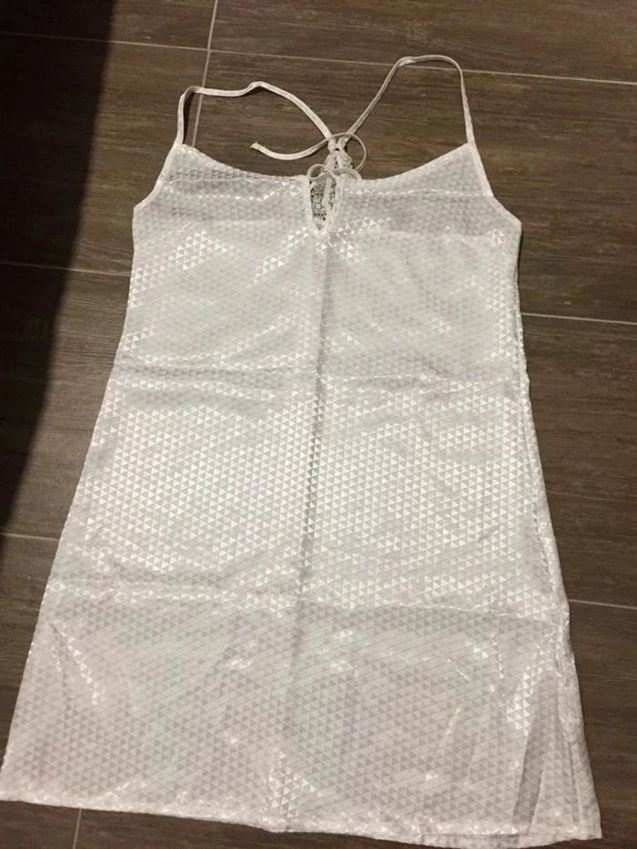 Nuisette blanche - photo numéro 2