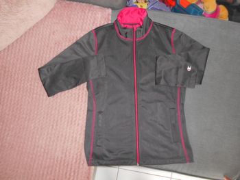 Veste (Champion), taille: M (correspond à du 38)