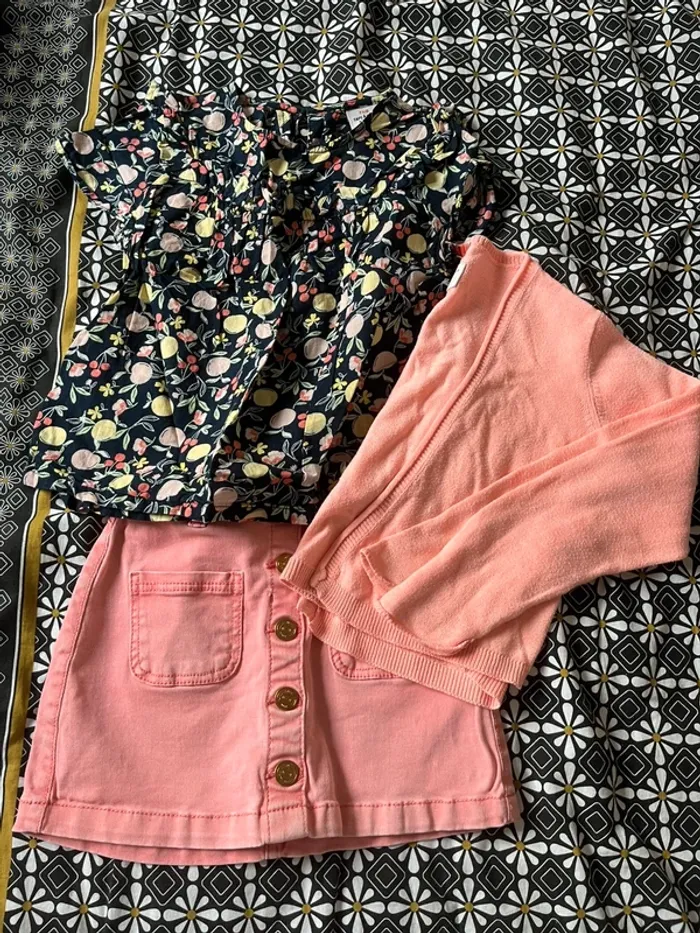 Ensemble tape à l’œil