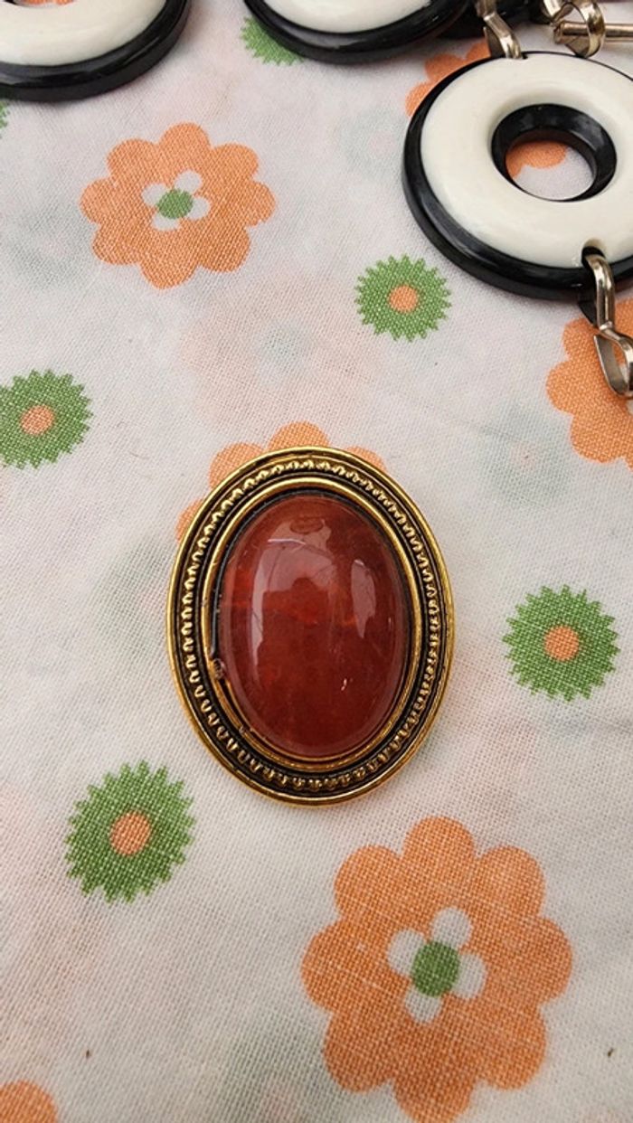 Adorable pince à foulard vintage médaillon années 70s - photo numéro 3