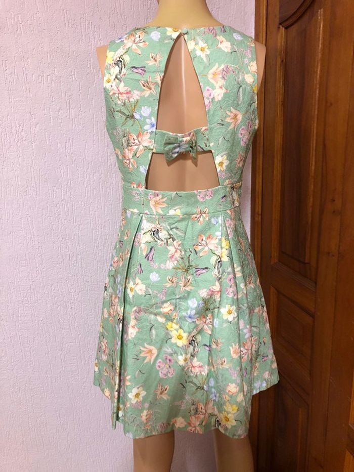 Robe pastel fleurie vert eau n e u v e