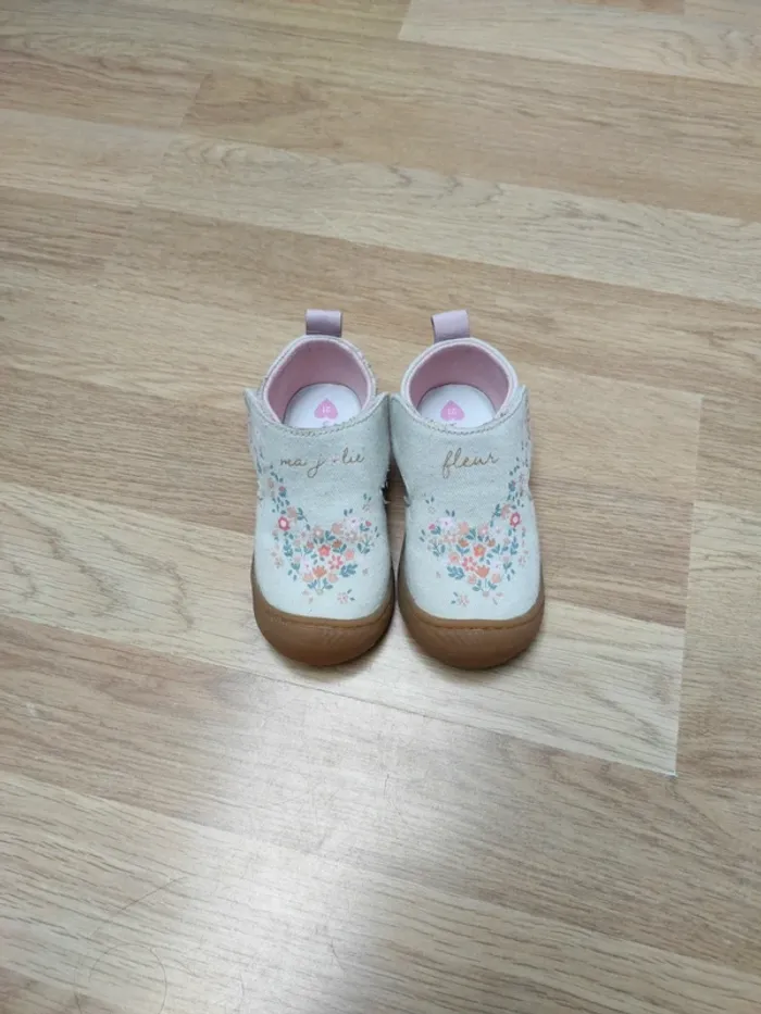 Chaussures pointure 21