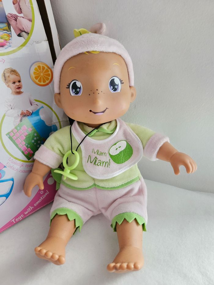 Nursery + poupée - photo numéro 2