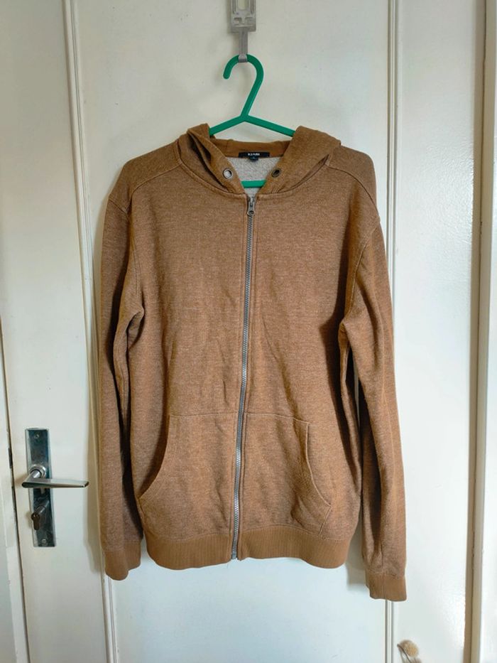 Veste avec capuche